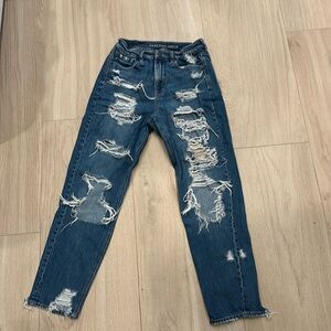 American eagle mom jeans, size 4